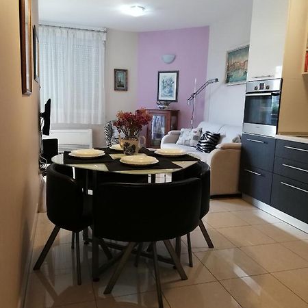 ספליט Near Beach Apartment Reno With Private Parking מראה חיצוני תמונה