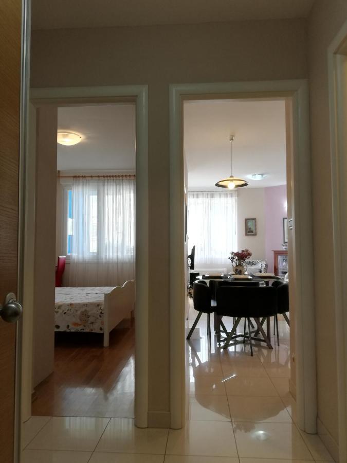 ספליט Near Beach Apartment Reno With Private Parking מראה חיצוני תמונה