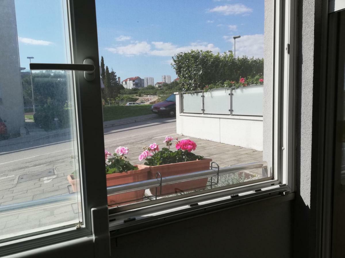 ספליט Near Beach Apartment Reno With Private Parking מראה חיצוני תמונה